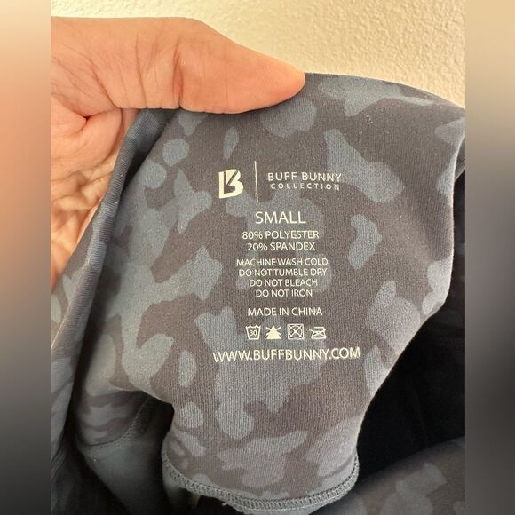 BuffBunny Leopard Print Biker Shorts Sz S - Picture 4 of 4